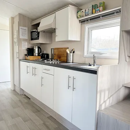 7a Op Recreatiepark De Wielen Chalet