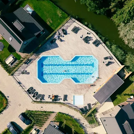 シャレー 7a Op Recreatiepark De Wielen シント・マールテン